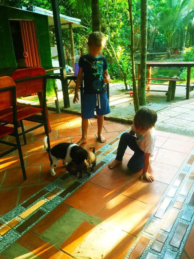 Mekong Farmstay Cantho - C.R Floating Market 껀터 외부 사진