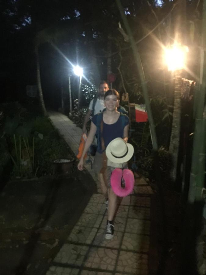Mekong Farmstay Cantho - C.R Floating Market 껀터 외부 사진